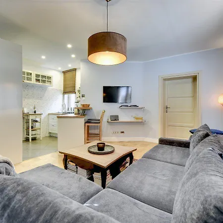Lion Mewa Apartman Sopot